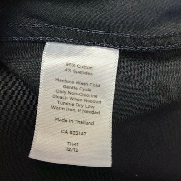 TALBOTS Solid All Black Sleeveless Button Front Collared Top Womens 0P 0 Petites - Picture 3 of 4